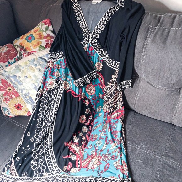 Dresses & Skirts - Multi Colored Black Dress